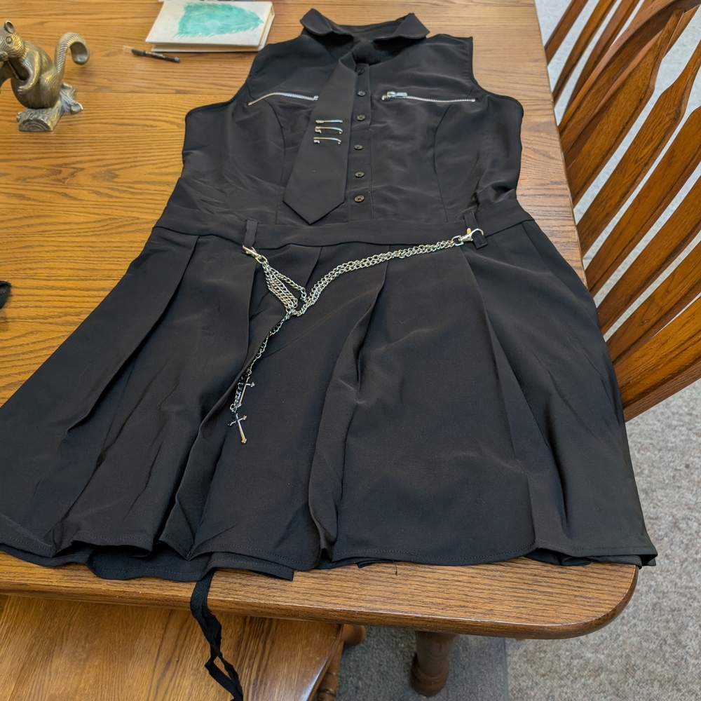 Hot Topic Black Dress with Chain Accent
